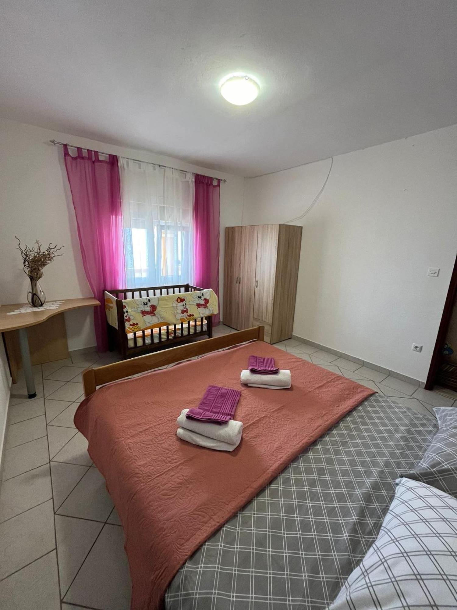 Apartmani Mirjana Tribanj-Kruscica Extérieur photo